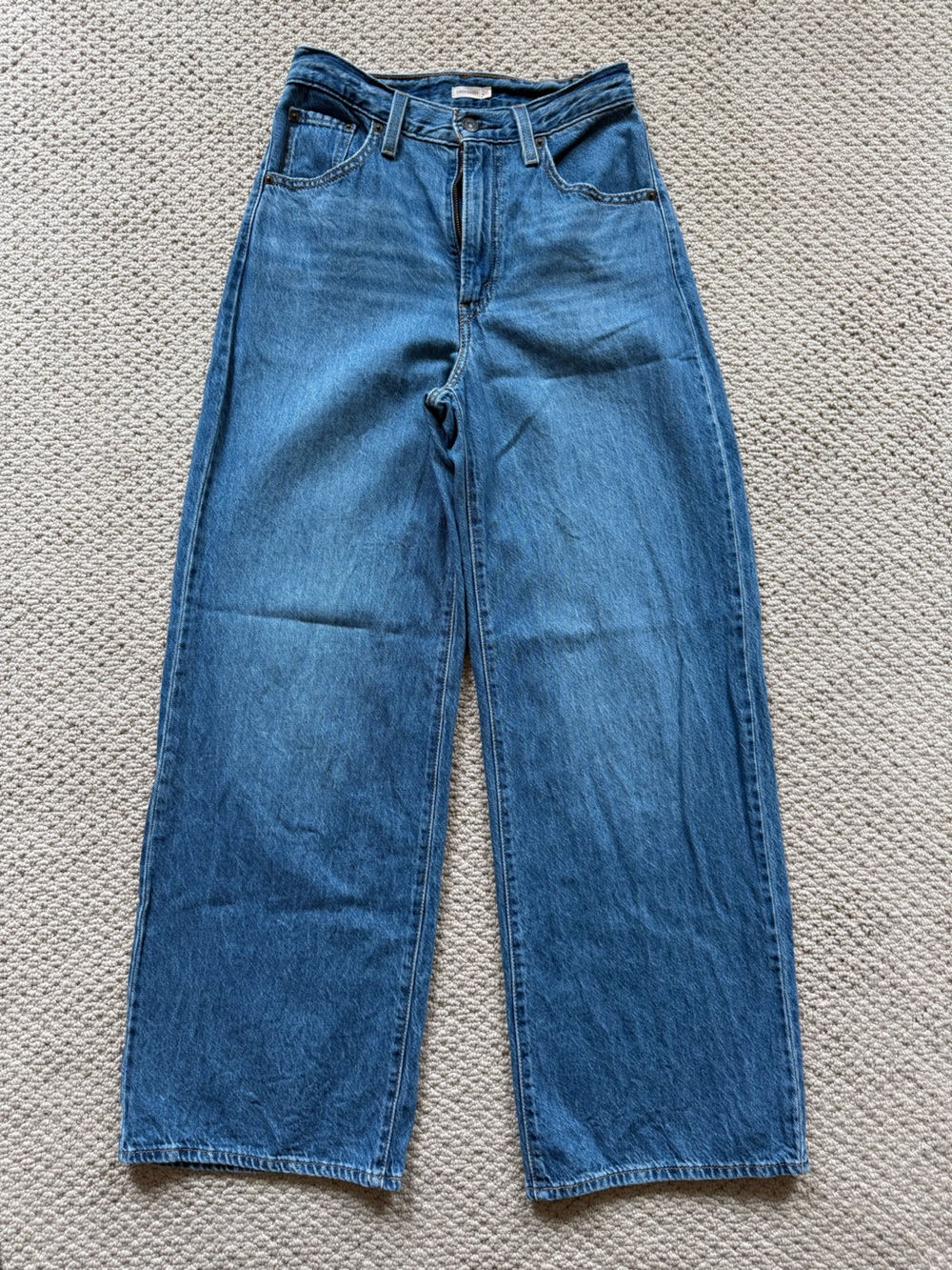 Levi’s Women's Medium Blue Straight-Leg Jeans with cinch waist